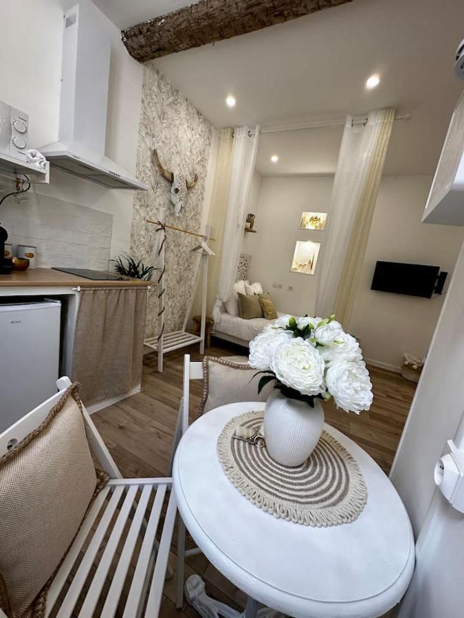 Chez Romeo & Sandro Pezenas Ngoại thất bức ảnh
