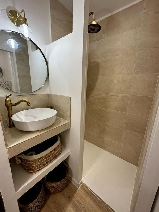 Chez Romeo & Sandro Pezenas Ngoại thất bức ảnh