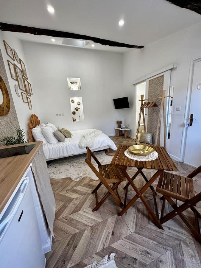 Chez Romeo & Sandro Pezenas Ngoại thất bức ảnh